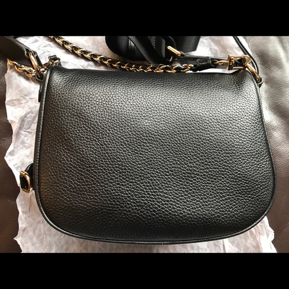 Michael Kors Slater Sling Black Pack Messenger - Picture 6 of 11